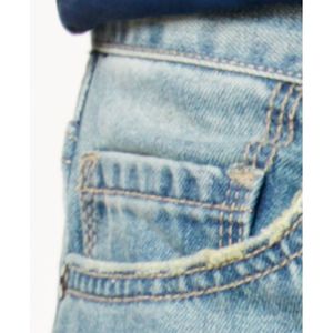 กางเกงยีนส์ผู้ชาย American Rag รุ่น Stonewashed Distressed ทรงวินเทจ เอวสูง ทรงสกินนี่ สีน้ำเงิน ดีไซน์ปะติดปะต่อ ขนาด 32x30 ผ้าเดนิมถัก - Product Image 3