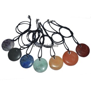 Compra en línea de cristal de cuarzo, siete colgantes de Chakra grabados, piedra de ágata Unisex, regalo de joyería de madera para hombres y mujeres - Product Image 4