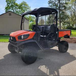 Tractor agrícola Kubota usado barato con motor de máxima potencia diésel/vehículo utilitario 4WD/legal en la calle disponible con descuento. - Product Image 2
