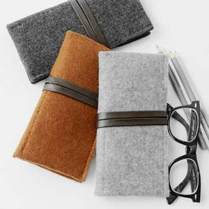 Tarjetero de fieltro y cuero de primera calidad, elegante, duradero y perfecto para el uso diario - Product Image 3