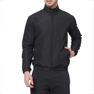 เสื้อแจ็คเก็ตซอฟต์เชลล์สำหรับผู้ชาย - ทรงทันสมัย เหมาะสำหรับกิจกรรมกลางแจ้ง ใช้ได้ในวันที่อากาศเย็นสบาย ให้ความรู้สึกสบายระบายอากาศได้ดี ดูดีมีสไตล์ - Product Image 1
