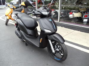 Las mejores ventas en 2024 Piaggios Liberty 150 S Scooter Motocicleta Ciclomotor personalizable - Product Image 3