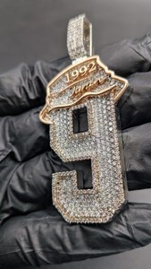 Colgante de lujo unisex de plata de ley 925 chapado en rodio con diamantes de moissanita VVS Iced Out para uso unisex - Product Image 4