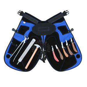 Kit de Herramientas para el Cuidado de Cascos de Herrero con Delantal de Cuero, 4 Bolsillos, Cuchillos Curvos en Forma de D de Doble Filo, Pinza de Acero y Martillo de Herrero - Product Image 1