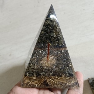 Pyramide d'orgonite vente en gros, cristaux de guérison naturelle, pyramide d'arbre de vie, énergie, pyramide de cristal d'orgone à vendre - Product Image 3