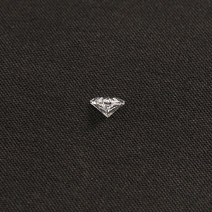 Diamante cultivado en laboratorio de corte triangular de 1,0 quilates CVD F Color IGI piedra suelta certificada para la fabricación de joyas - Product Image 1