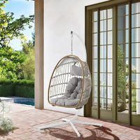 Chaise balançoire œuf pliable intérieur/extérieur design moderne en rotin chaise de jardin suspendue de loisirs en gros pour parc et école