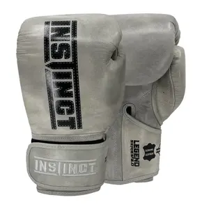 Gants de boxe professionnels de haute qualité en cuir de vache véritable, logo personnalisé, gants de sparring de kickboxing pour adultes - Product Image 1