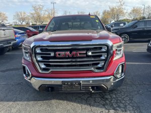 GM_C Sierra 1500 SLT V8 5.3L 4WD d'occasion propre 2019 - Product Image 2