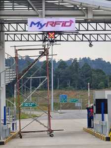 Valeur exceptionnelle pour la voie de péage durable extérieure pour l'étiquetage privé VMS Contrôle de voie automatisé Affichages de signalisation numérique - Product Image 2