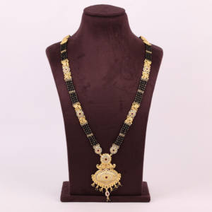 Mangalsutra plaqué or avec pendentif, saison de mariage, cadeau traditionnel et d'occasion spéciale pour les femmes, chapado en oro oro laminado - Product Image 1