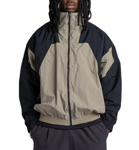 Hot Sale Breathable Outdoor Zipper Windbreaker Jacket Custom Logo Nylon Hiking Jacket For Men - Product Image 2