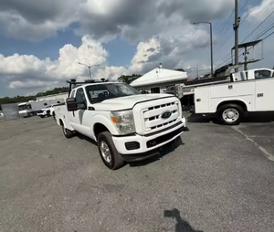 El mejor!! Camión Tractor de Alto Rendimiento, 6x4, Cabina con Cama, Diésel, para Transporte de Mercancías a Larga Distancia y Carga a Granel - Product Image 2