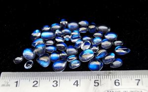 Piedra lunar de arcoíris genuina con forma de pera para hacer joyas, cabujón de piedra lunar de arcoíris llamativo azul brillante - Product Image 4