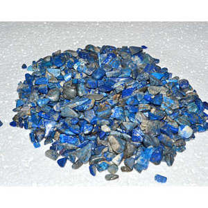 Éclats de cristal de Lapis Lazuli pour la communication, la sagesse et la clarté mentale - Pierre de guérison naturelle pour la décoration - Product Image 3