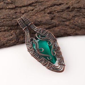 Colgante de Moda de Cobre con Cuarzo Esmeralda Verde en Forma de Pera, Envuelto en Alambre, Plata Oxidada Personalizada para Fiesta de Compromiso - Product Image 3