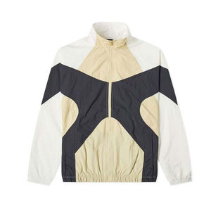 Nouvel arrivage Fabricant et fabricant de survêtements Streetwear OEM personnalisés Ensemble de survêtements à capuche et de jogging Fournisseur et fabricant de survêtements à bas quantité minimale de commande - Product Image 3