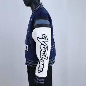 Veste universitaire de style vintage avec patch brodé, en laine douce, couleur personnalisée, manches en cuir de qualité supérieure, veste de style lettreman - Product Image 3