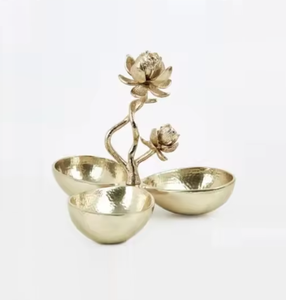 2025 plus beau bol de service en métal doré avec fleur décorative centre de table bol de service pour la décoration de pièce maîtresse de mariage - Product Image 1