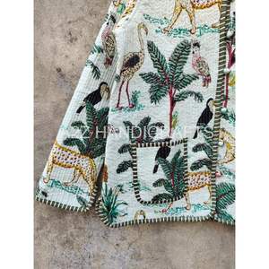 New Style Women's White Winter Coat Jungle Animal Hand Block Quilted <b>Jacket</b> <b>Short</b> Kimono Stripe Cotton Filling Autumn Knitted - Product Image 4