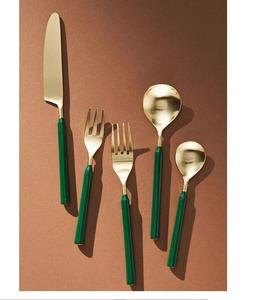 Tenedor y cuchara Juego de cubiertos de metal chapado en oro de acero inoxidable de alta calidad Decoración para el hogar Mesa - Product Image 2