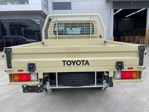 2024สำหรับ Toyota สำหรับ Land Cruiser pickup ห้องโดยสารคู่ gxl ใช้พร้อมเบาะหนังพวงมาลัยขวา - Product Image 5