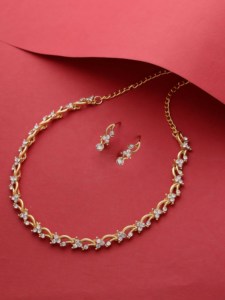 Juego de Gargantilla con tachuelas de piedra austriaca Royal Grace - Product Image 2