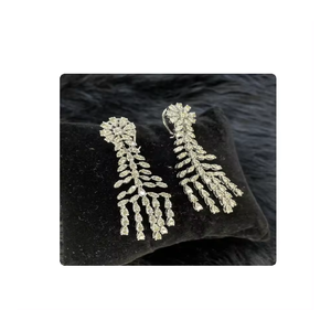 Meilleure vente Moissanite Diamants Boucles d'oreilles Accessoires de mode Argent 925 pour les cadeaux de Noël Top Choice pour la mode - Product Image 3