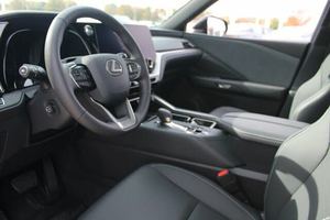 Gran Oferta, Excelente Negocio: Lexus TX 350 Premium AWD 2024, Listo para Enviar - Product Image 2
