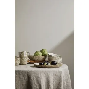 VINGA Nuvem Ensemble de 2 bols de table en céramique faits à la main, modernes et personnalisés, pour la décoration de table et les événements - Product Image 3