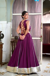 Nuevo estilo navratri elegante de moda totalmente cosido rayón chaniya choli con trabajo Kodi perfecto para adultos - Product Image 4