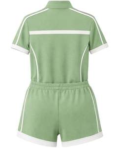 Conjunto Deportivo de Dos Piezas para Mujer, Camiseta Polo Verde Salvia con Cierre de Cremallera y Pantalones Cortos con Cordón, Ropa Deportiva para Gimnasio - Product Image 3