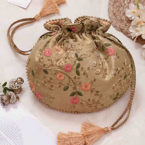 Sac Potli de Mariage en Polyester Écologique Brodé pour Femmes Pochette de Fête Nuptiale Tailles Personnalisables Sac à Main Indien - Product Image 1