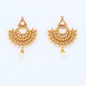 Boucles d'oreilles chandelier chic plaqué or faites à la main Bijoux fantaisie - Product Image 2