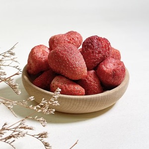 Fresa seca orgánica seca sabrosa fruta saludable precio competitivo fresas deshidratadas suministro a granel - Product Image 1