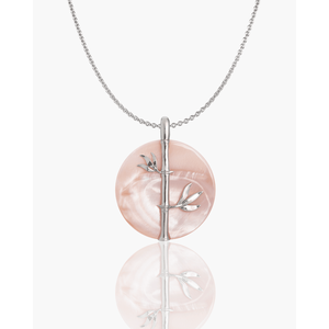 Collar con Colgante de Bambú - Cadena Chapada en Oro de Moda con Detalles de Diamantes y Perlas - Product Image 6