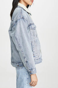 Veste en jean personnalisée de style High Street pour femmes pour le printemps automne technique brodée avec remplissage en coton style deux poches - Product Image 4