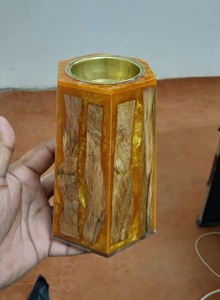 Brûleur d'encens Bakhoor en bois d'acacia et résine époxy 2025, durable, fait à la main, couleur personnalisable, logo pour la fragrance d'intérieur - Product Image 4