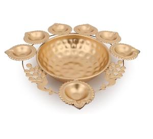 Portavelas flotante decorativo Urli Bowl de Metal dorado para Diwali, Pooja, bodas y decoración interior étnica del hogar - Product Image 6