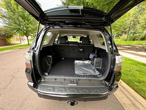 2024 4 Runner TRD Pro 4WD, différentiel arrière à verrouillage automatique (5 vitesses) SUV/Crossover, non modifié - Product Image 5