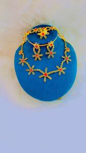 24K or Dubai Vintage mode ensemble de bijoux classique perle fleur cuivre collier anniversaire diamant cadeau classique perle fleur - Product Image 4