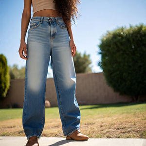 OEM bouton vers le bas Denim Jeans pantalons empilés Denim surdimensionné extérieur Stone Wash longueur poches latérales Jeans Denim Flare pantalon dames - Product Image 2