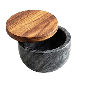 Cuenco de sal y pimienta de mármol de tamaño personalizado con tapa de madera, accesorios de cocina redondos artesanales, cuenco de sal de mármol moderno - Product Image 4