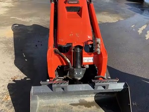 Minicargadora Kubota SCL1000 usada multifuncional Kubota Diesel 25 HP Mini excavadora 4 en 1 cubo - Product Image 5