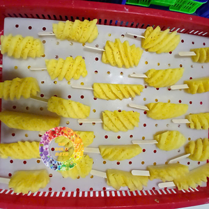 Morceaux d'ananas congelés du Vietnam prêts à l'emploi Emballage en vrac au procédé IQF au goût de qualité supérieure pour smoothies pour smoothies - Product Image 5