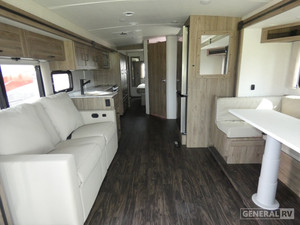 Nouveau camping-car 2025 W-i-n-n-e-b-a-g-o S-u-n-s-t-a-r- 3-4-R à vendre - Prêt à être expédié - Product Image 6