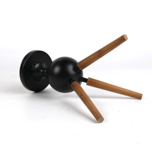 เชิงเทียนไม้ที่ทันสมัยไม่ซ้ำใครสำหรับบ้านจัดแต่งบ้านที่แสดงโต๊ะห้องนั่งเล่นห้องนอนตกแต่งด้วยงานฝีมือจากอินเดีย - Product Image 2