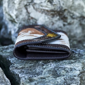 Nouveau Design Sculpture Main Usiné Portefeuille Embrayage Élégant En Cuir Véritable Nouveau Design Portefeuille Multi Utilisations Western Portefeuilles En Cuir - Product Image 4