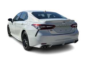 Toyota Camry XSE 2024, Sedán de Lujo, Motor Turbo, Neumáticos R20, Emisiones Euro VI, Disponible con Caja de Cambios Automática y Manual, Color Oscuro Derecho - Product Image 6