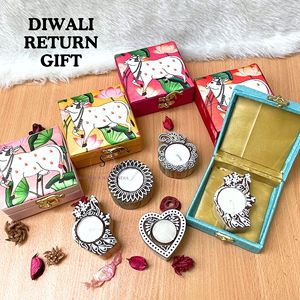 Trendy Pichwai Cow Printed Mdf Wood With Mix Design Wooden Tea-light Holder and Candle Holder for Decor Work Candle Holder - Product Image 3